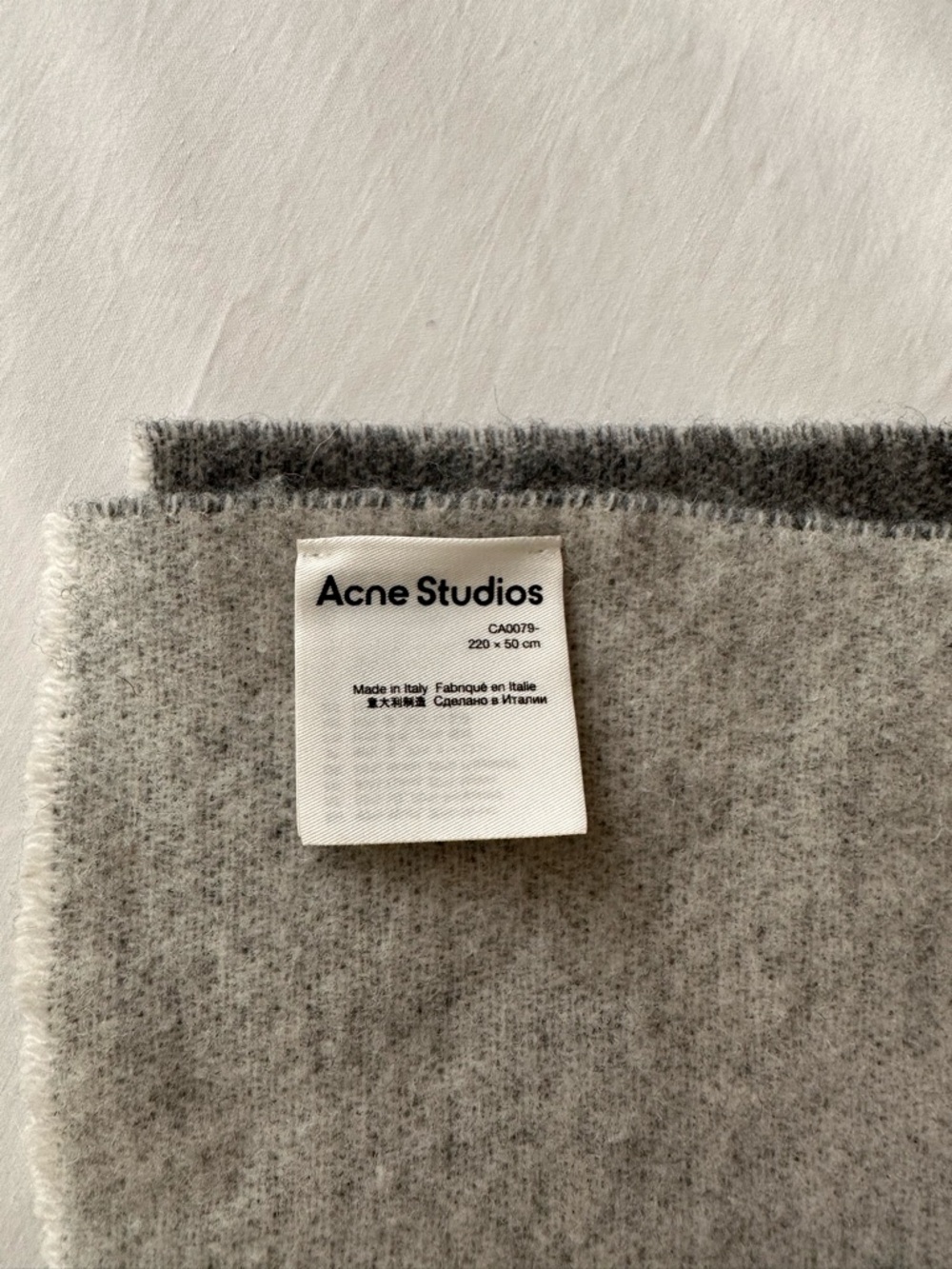 Acne Studios Gray Logo Knit Scarf - Reversible - Picture 3 of 4